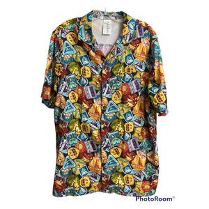 Disney Parks Disneyland Attraction Badges Camp shirt button up size Medium